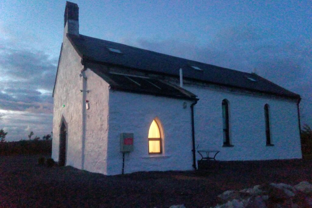 The Burren Art Gallery Built In 1798 Villa Tubber Eksteriør bilde